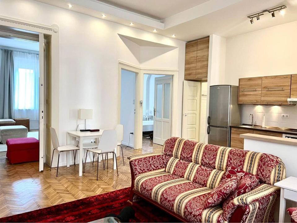 Roland Apartment Downtown - Pope Subway Budapešť Exteriér fotografie